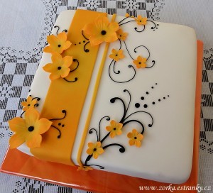 67.-oranzovy-dort-s-ornamenty.jpg