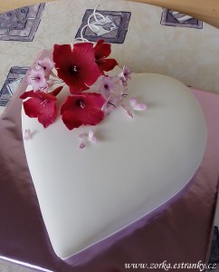 60.-svatebni-srdce-bile.jpg